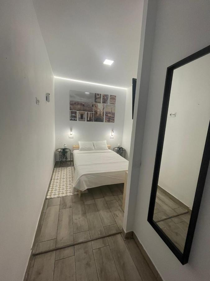 Apartamentos Jap Villaamil Madryt Zewnętrze zdjęcie