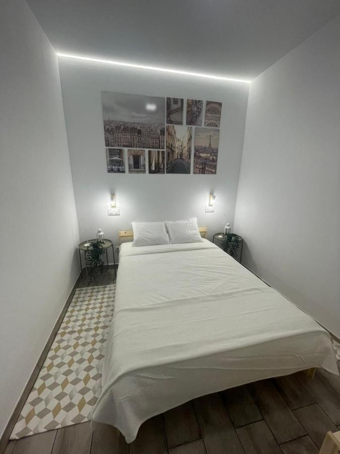Apartamentos Jap Villaamil Madryt Zewnętrze zdjęcie