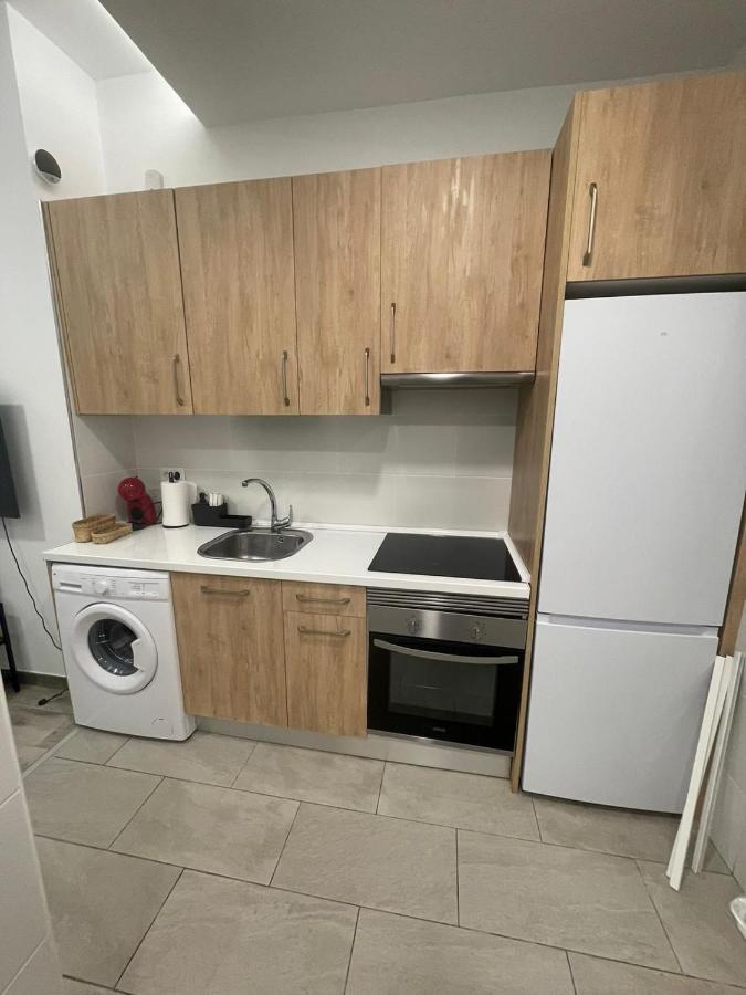 Apartamentos Jap Villaamil Madryt Zewnętrze zdjęcie